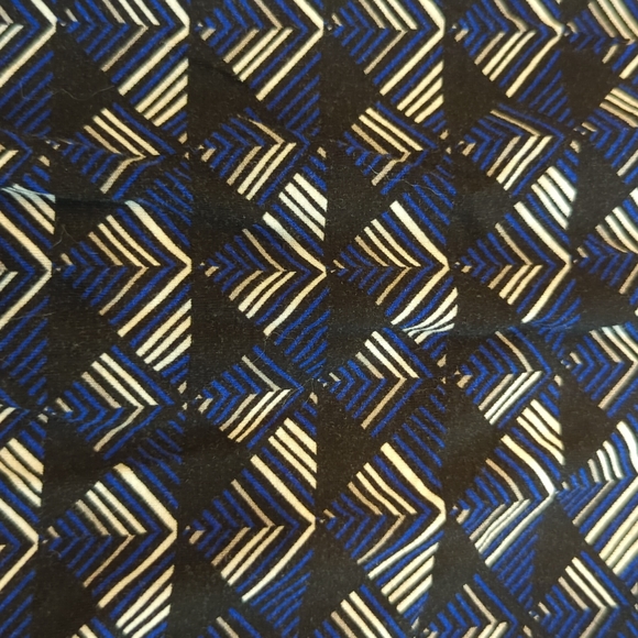 Ladies Ann Taylor EUC sleeveless top/shell size small - Picture 9 of 10